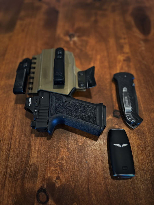 The Essentials of Everyday Carry (EDC): Tailoring Your Kit to Your Needs